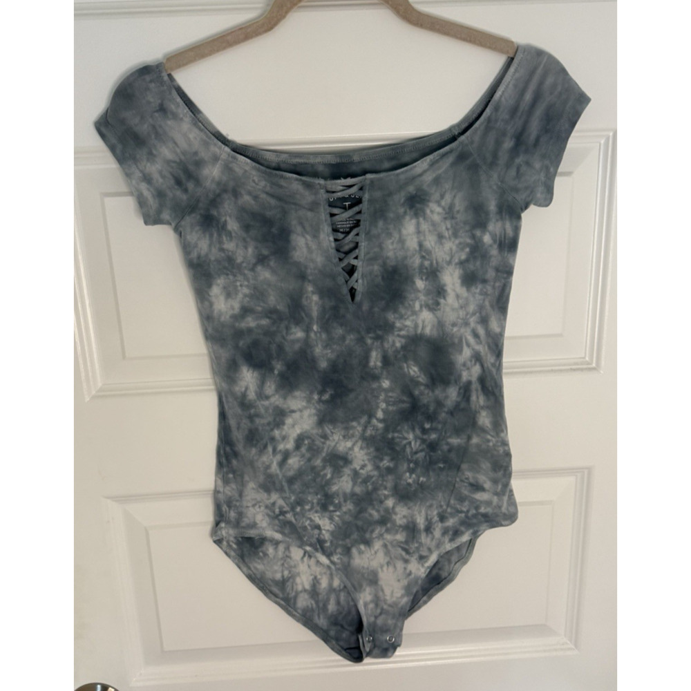 AMERICAN EAGLE Soft & Sexy Blue Camoflage Front Detail Bodysuit Women's Size M